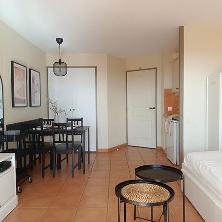 T1 Bis Avec Piscine Vue Golf Et Montagnes Apartman Arcangues Kültér fotó
